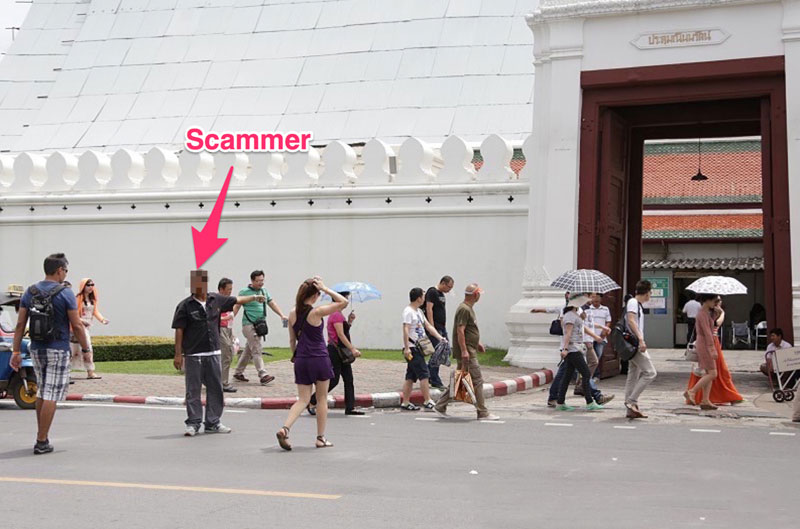 1-4-bangkok-scams-3-via-Richard-Barrow-in-Thailand